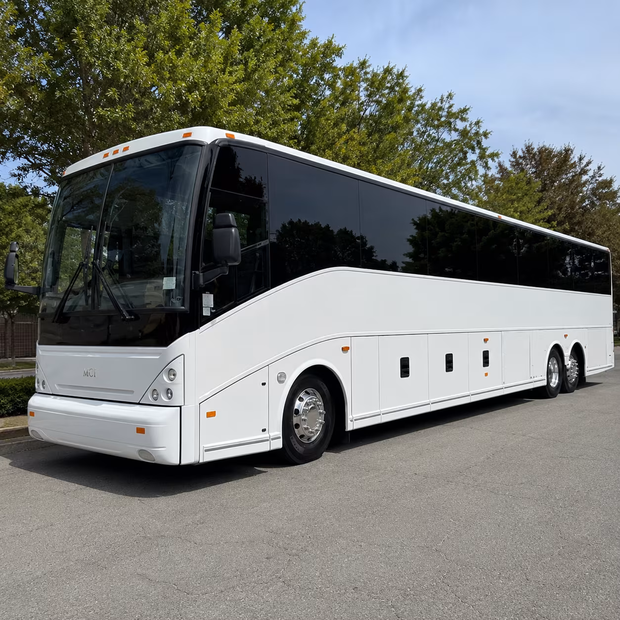 bus rental options for cathedral city trips