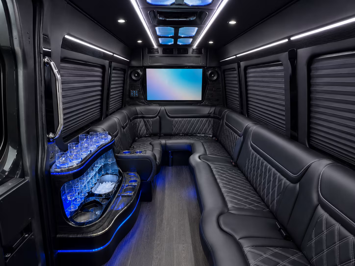 incentive travel and corporate retreat shuttles across the desert