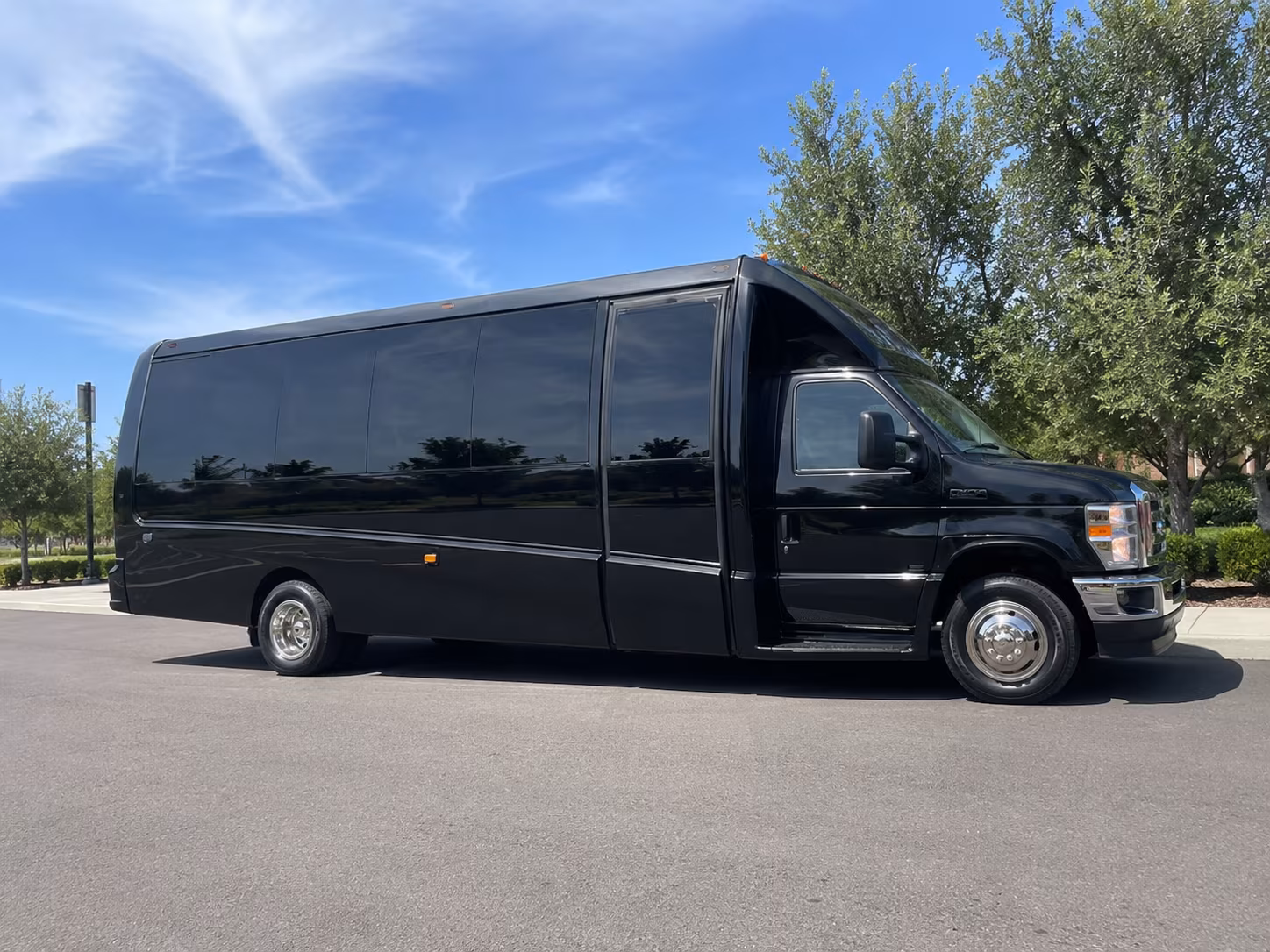 indio bus rentals